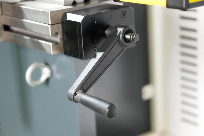 Press Brake Crowning
