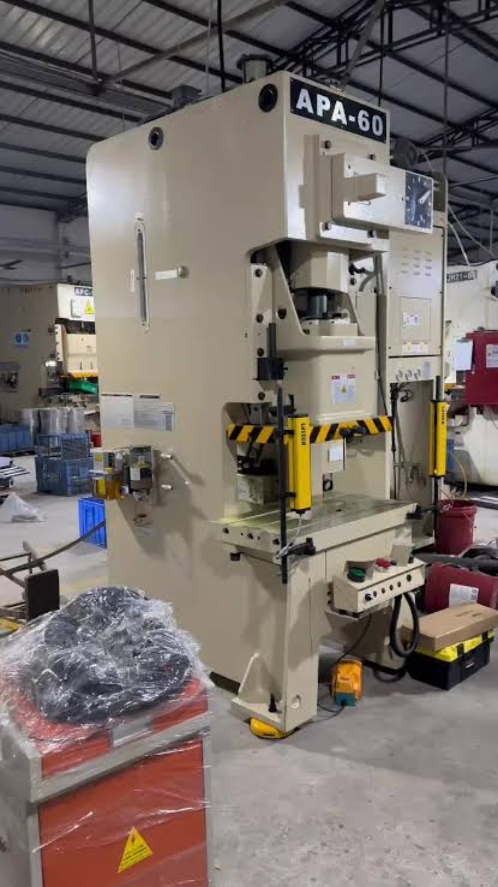 Industrial Punching Machine Ram Mechanism